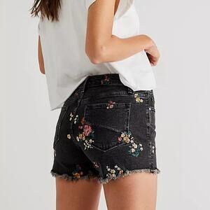 DRIFTWOOD Connie Shorts Whiplash Black Floral Embroidered Denim Women's 26